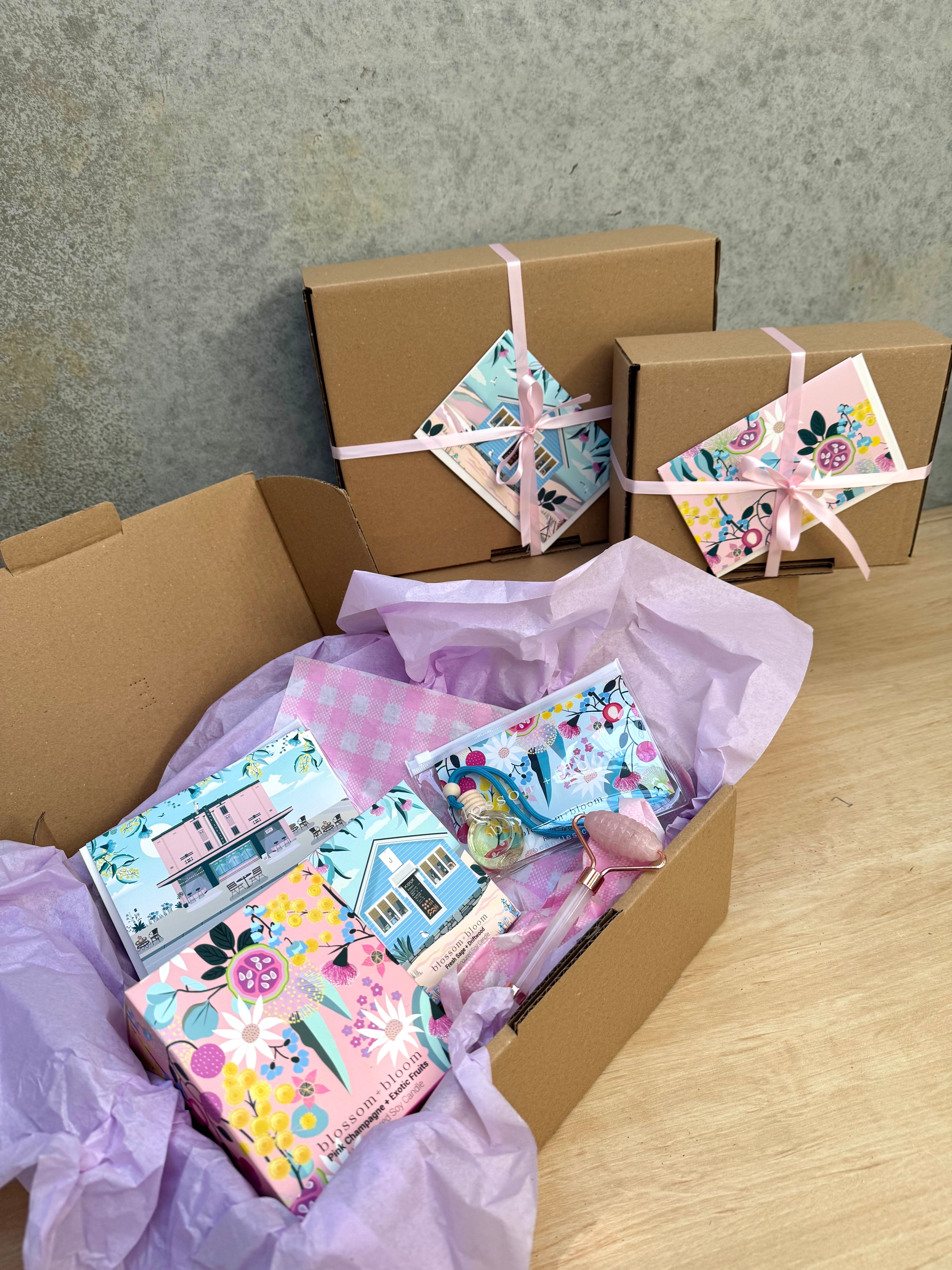 THE ULTIMATE SAY I LOVE YOU GIFT PACK